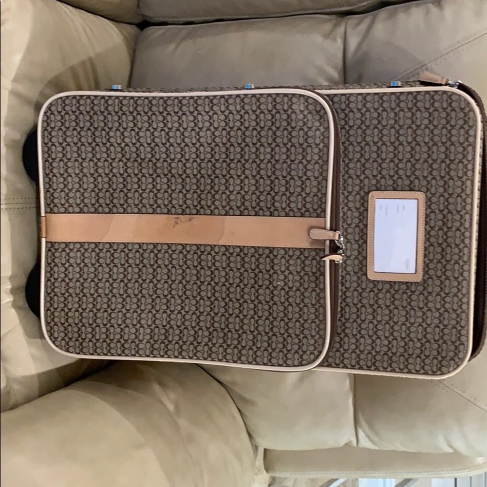 Coach rolling luggage